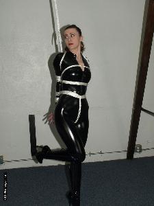 www.dgbondage.com - 386 Serene Isley 3 thumbnail