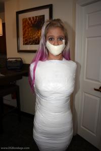 www.dgbondage.com - Anabelle Pync 606 thumbnail