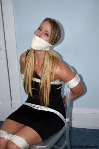 www.dgbondage.com - 640 Claire Irons thumbnail